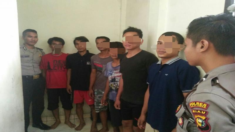 Main Keroyok 6 Pemuda Dicokok