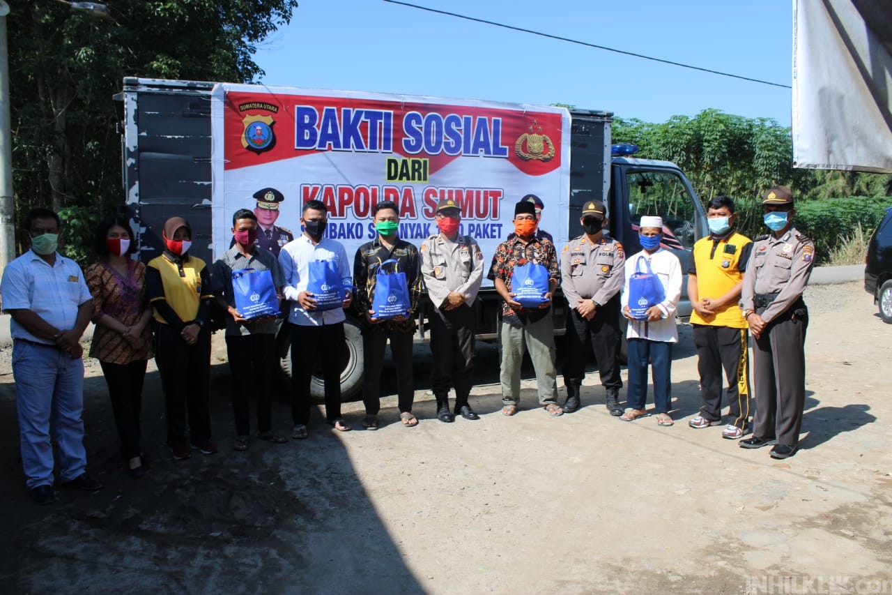 Polres Serdang Bedagai Bagikan 150 Paket Sembako di Desa Cempedak Lobang