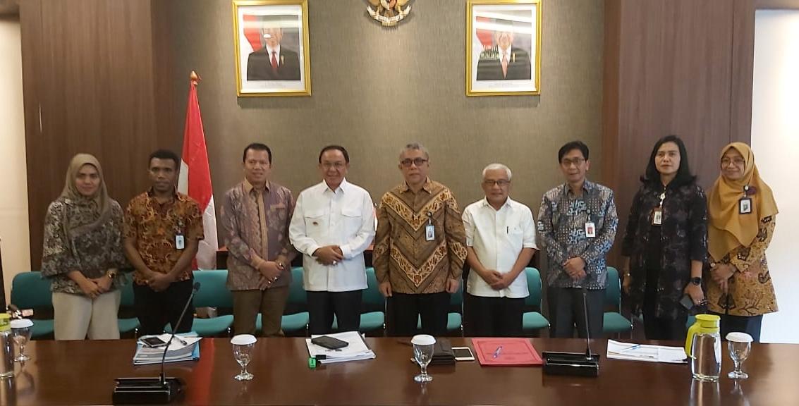 Jemput Bola, Dinkes Inhil Bersama Bupati Audiensi ke Kemenkes