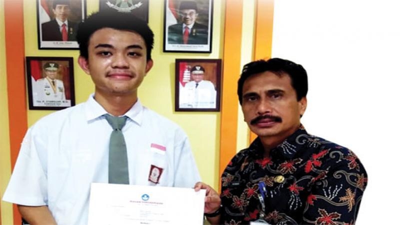 Siswa SMKN 1 Tembilahan Raih Nilai Tertinggi se Riau