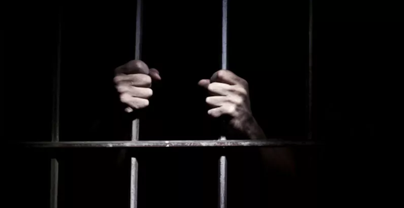 Mantan Kadis Kebersihan Pekanbaru Dijebloskan ke Lapas Pekanbaru