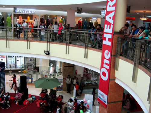 Pengunjung Membludak, MP Perpanjang Jam Operasional Jelang Lebaran