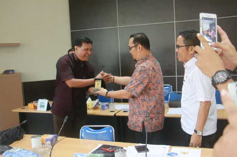 DPRD Tanjabbar Kunjungi DPRD Inhil