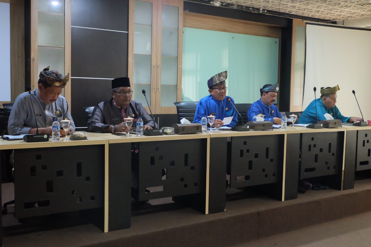 Olah Produk Turunan Kelapa Dan Kopra Putih, Bupati Inhil Instruksikan Satker Dirikan Home Industry