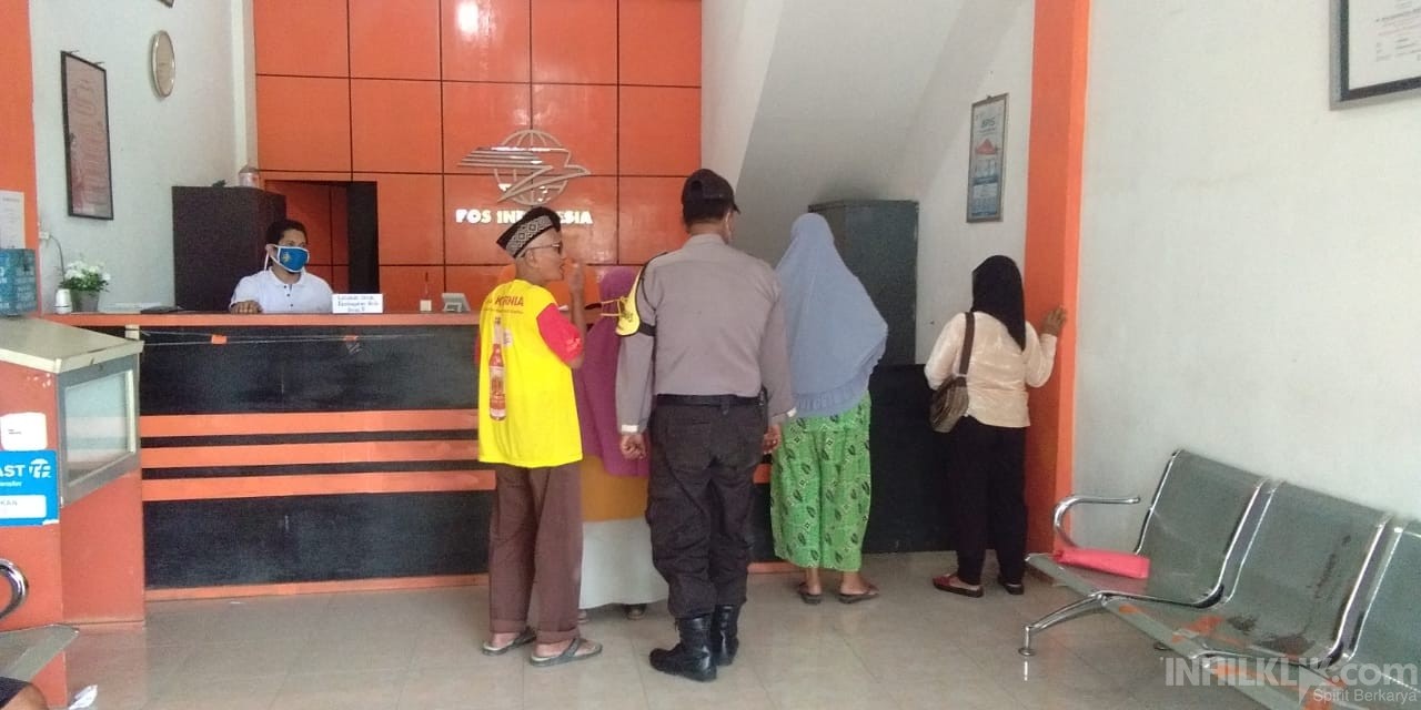 Polsek Beringin Kawal Pembagian Dana BST Tahap II