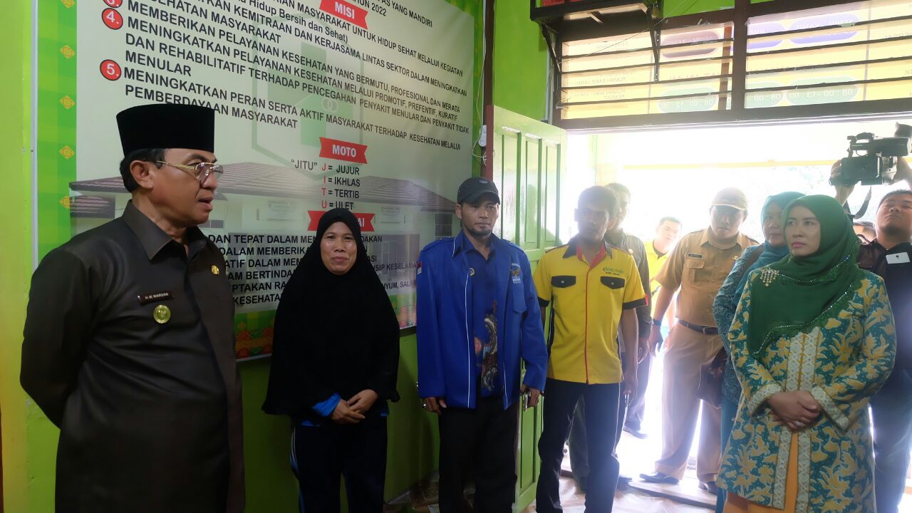 Bupati Inhil Sambangi UPT Puskesmas Kempas Jaya