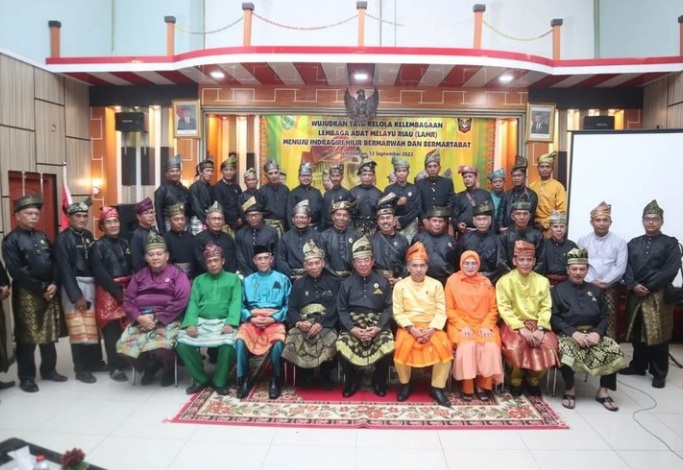 Bupati Wardan Buka Rakerda LAMR Inhil