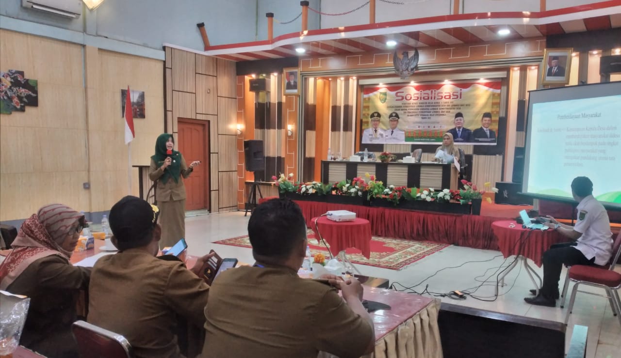 Kabid KPM DPMD Inhil Marini Berikan Sosialisasi Perbup Nomor 74 Tahun 2020 kepada Kades