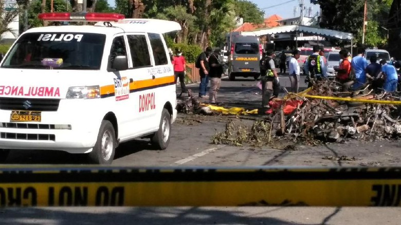 Enam Sikap Muhammadiyah, Minta Polisi Tangkap Aktor Intelektual Bom Bunuh Diri Surabaya