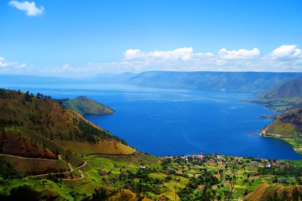 Sejarah Terbentuknya Danau Toba dan Pulau-pulaunya