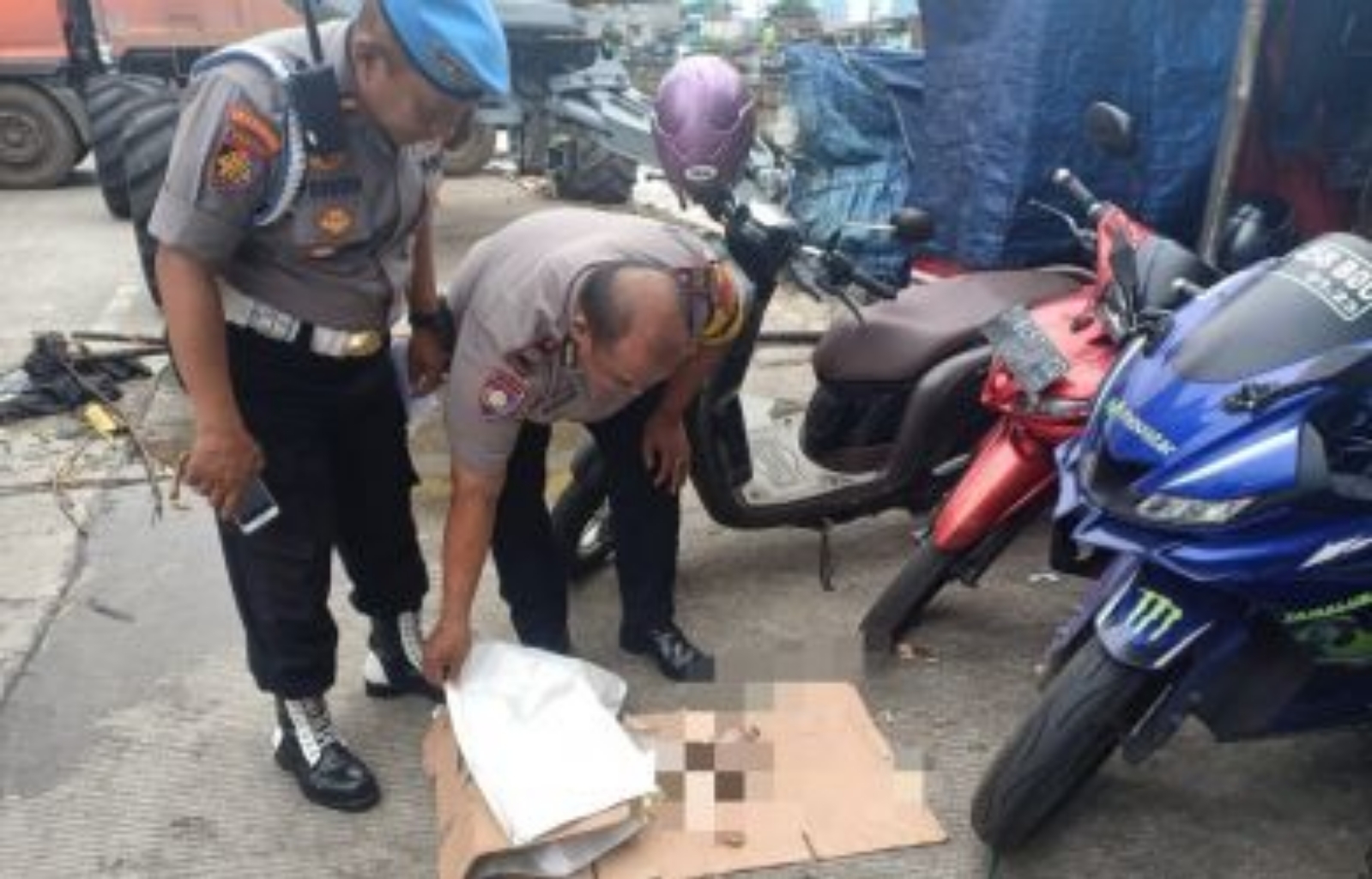 Biadab, Orang Tua Tega Buang Bayi Baru Lahir ke Kali Banjar Kanal Tambora