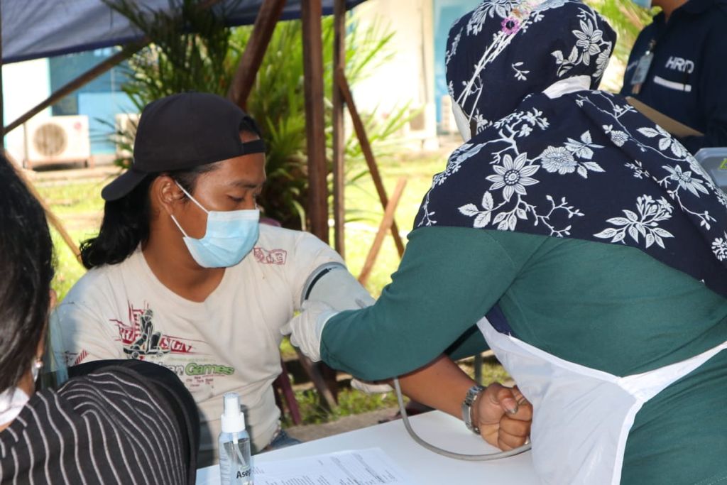 Sambu Group Laksanakan Vaksin Gotong Royong Pertama Kali di Inhil