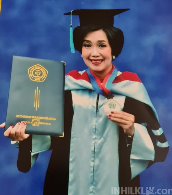 Selamat,! Ketua Bhayangkari Cabang Polres Sergai Wisuda S2