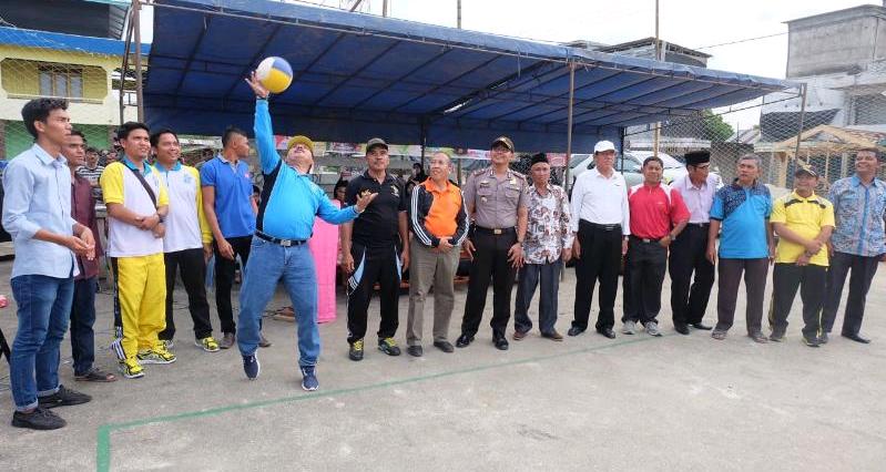 Sekda Inhil Membuka Pertandingan Ditiga Desa