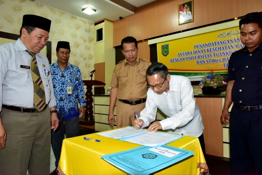 1 Universitas dan 2 Sekolah Teken MoU dengan Dinas Kesehatan Inhil