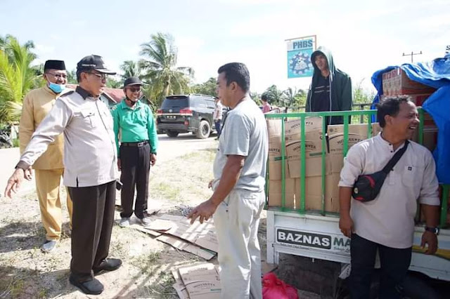 Dinsos Inhil Salurkan Bantuan 6,5 Ton Beras