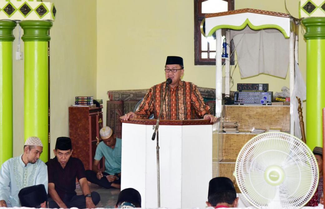 Wabup Inhil Hadiri Peringatan Maulid Nabi di Mesjid Baiturrahman Nusantara Jaya