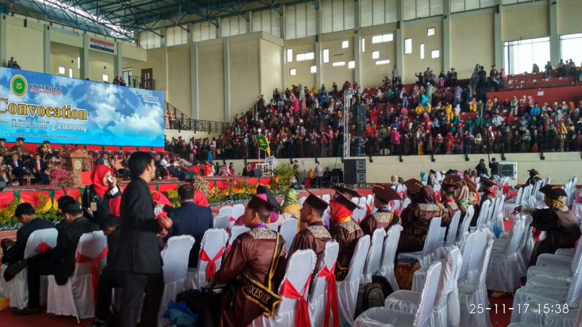 Unisi Menoreh Sejarah, 772 Mahasiswa Wisuda