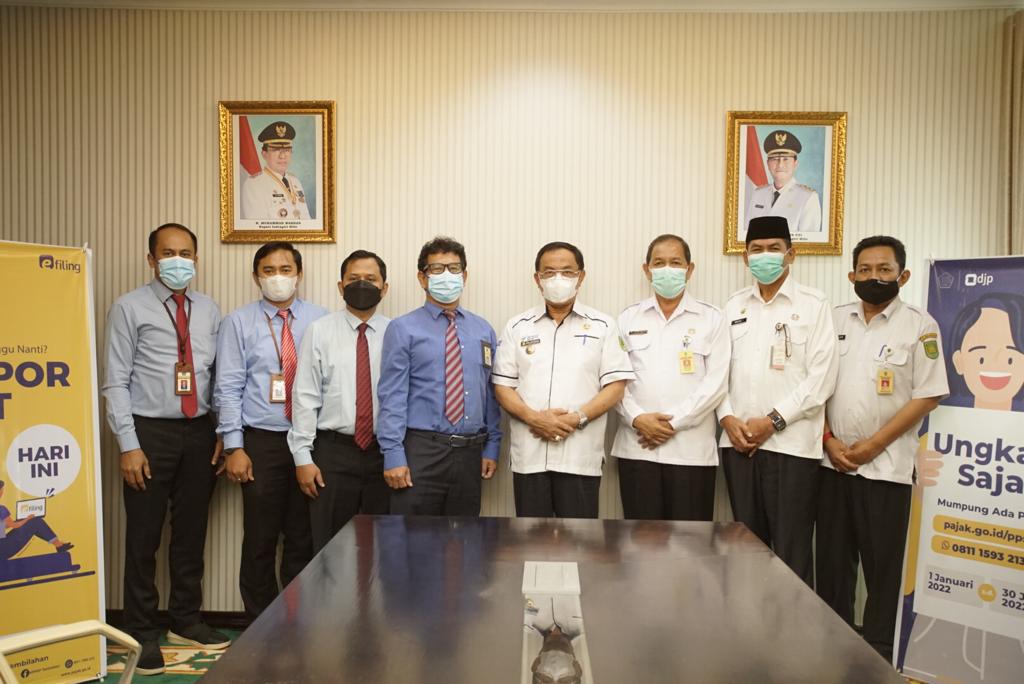 Inhil Terima Penghargaan Pekan Panutan Penyampaian SPT 2021