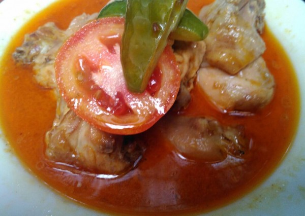 Menu Makan Siang: Ayam Bumbu Rujak