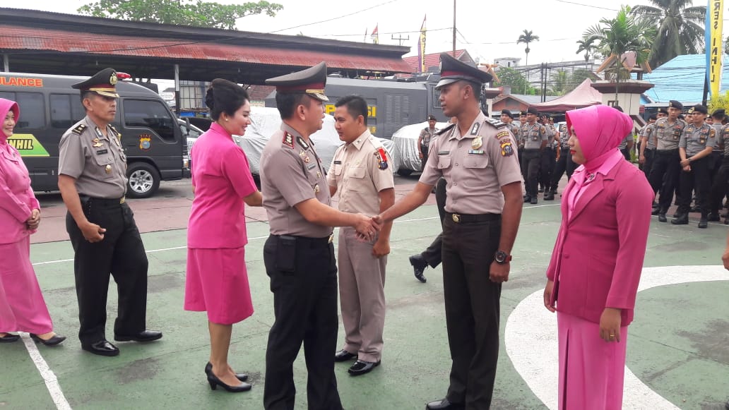 Personil Polres Inhil Naik Pangkat