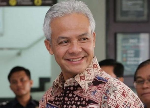Dapat DM di Instagram dari Ratu Keraton Agung Sejagat, Ganjar Pranowo Tertawa