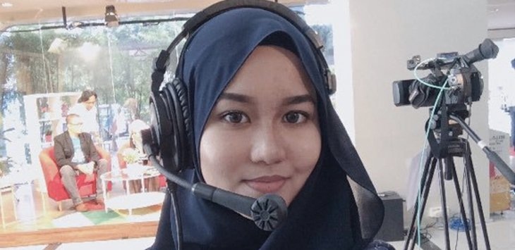Reporter Cantik Ini Janji akan Bugil Jika Malaysia Lolos Ke Final