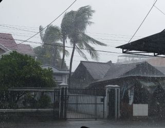 Waspada Hujan Disertai Petir di Sebagian Wilayah Riau Hari Ini