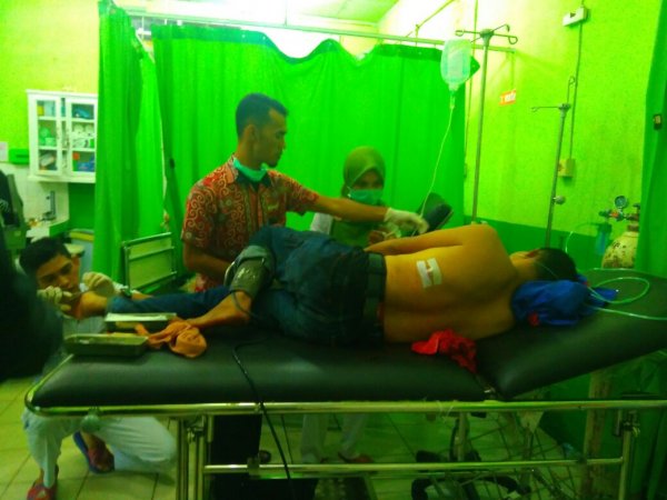 BENTROK! Satu Tewas, Anggota DPRD Ditikam di Rusuk, Dada dan Punggung