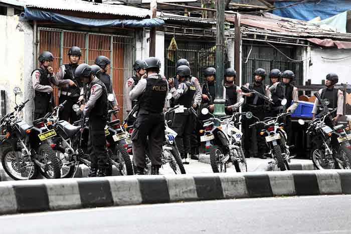 Densus 88 Amankan 4 Orang Terkait Bom Melayu