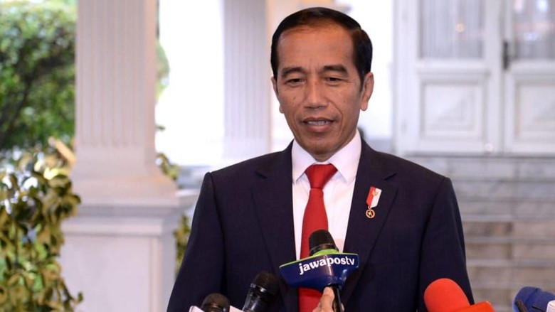 Perintah Jokowi ke Sri Mulyani dan Erick, Utamakan Dana Nasabah
