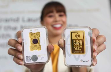 Harga Emas Antam di Pegadaian Meroket, Tembus Rp1,24 Juta per Gram