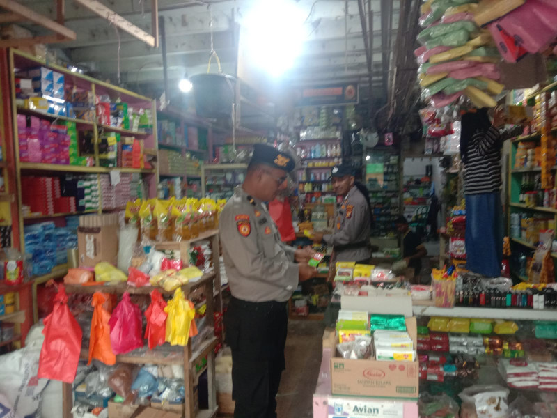 Kapolsek Iptu Hendra Bakti SH Perintahkan Anggota Polsek GAS Monitoring Pasar