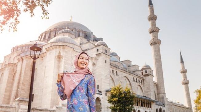 Ini Hijab yang Nyaman untuk Dikenakan Pergi Liburan