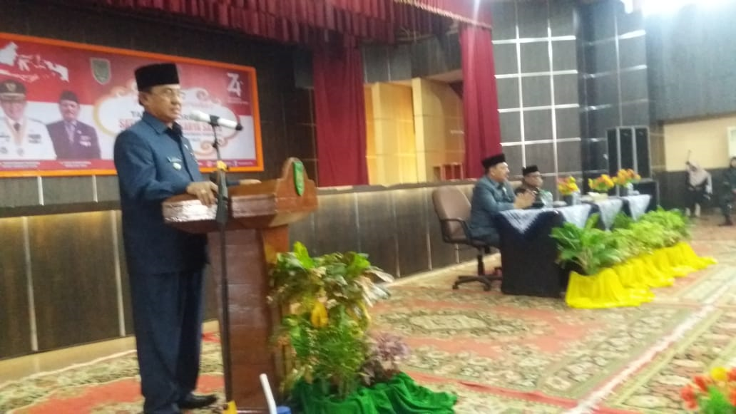 Bupati Sematkan Anugerah Satyalancana Karya Satya Bagi PNS Pemkab Inhil