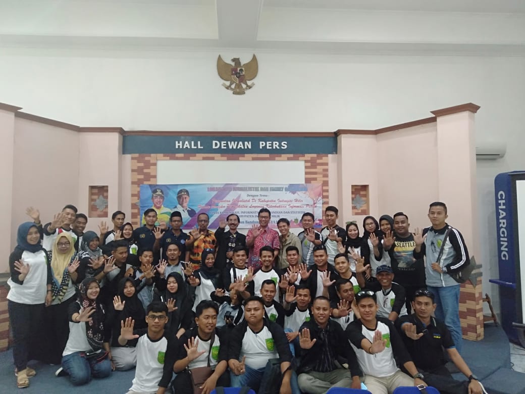 Diskominfops Inhil Beserta Wartawan Kunjungi Dewan Pers Dan Gelar Lokakarya