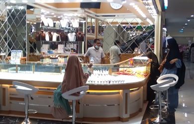 Harga Emas di Pekanbaru Masih Tinggi, Diprediksi Terus Naik
