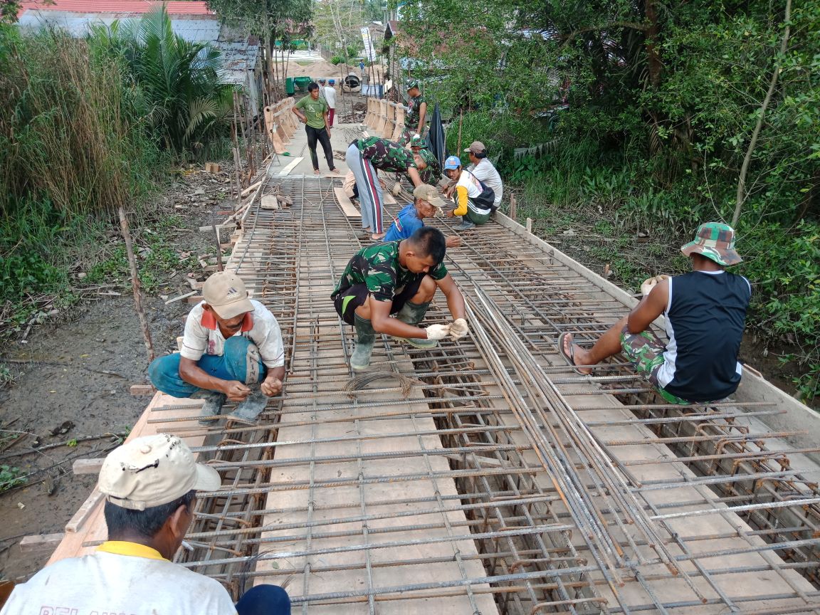 Pembangunan Jembatan Dua Desa dari TMMD ke 101 Nyaris Rampung