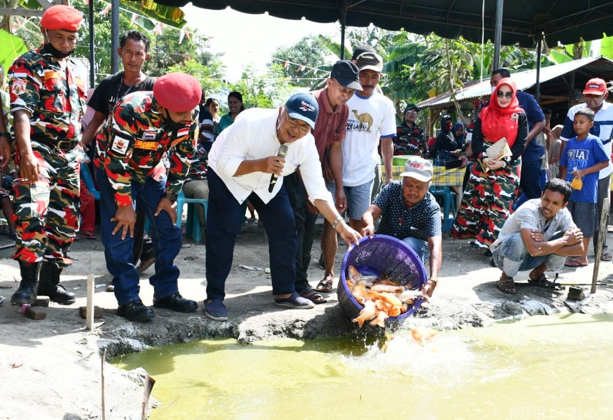 Bupati Soekirman Buka Turnamen Pemancing Ikan Keliling di Sei Rampah