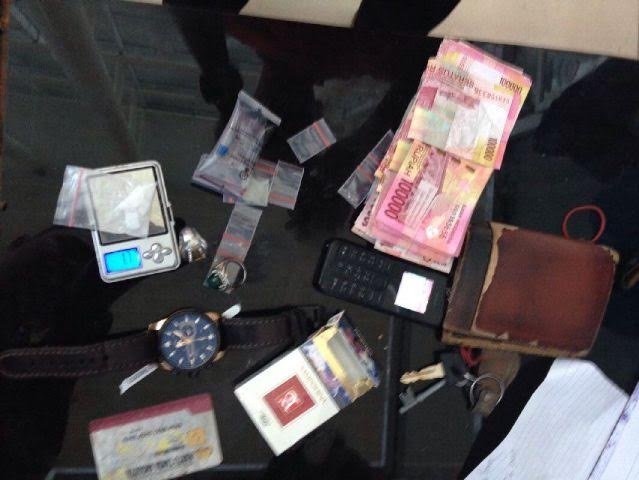 Saat Antar komandan ke Bandara, Anggota Brimob di Pekanbaru Tertangkap Bawa Sabu