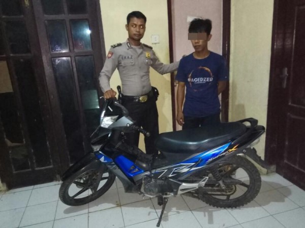 Pria 25 Tahun di Rohil Ditangkap Polisi Saat Lagi Asik Jalan Jalan Dengan Motor Curian