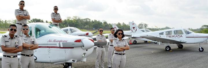 Sekolah Pilot di Indonesia Berikan Beasiswa bagi Siswa Palestina