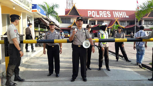 Polres Inhil Simulasikan Alarm Stelling dan Pengamanan Markan Komando Hadapi Dua Pilkada