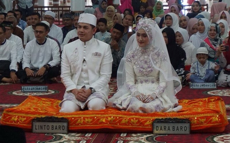 Tommy Kurniawan Nikahi Pramugari Asal Aceh