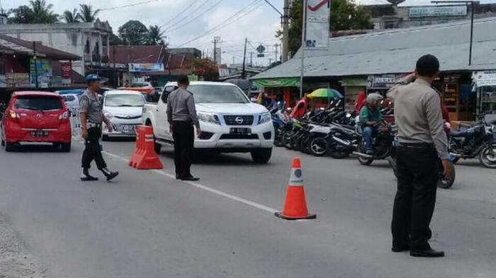 Polres Kampar Turunkan Tim Urai Macet