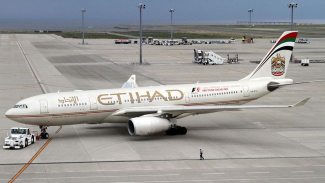 Pesawat Etihad Putar Balik Demi Kakek-Nenek Temui Cucu Yang Sekarat