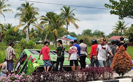 Travel Tembilahan-Keritang Alami Kecelakaan di Tikungan