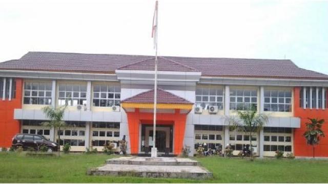 Bidan Senior Tampar Dokter RSUD Indrasari Rengat