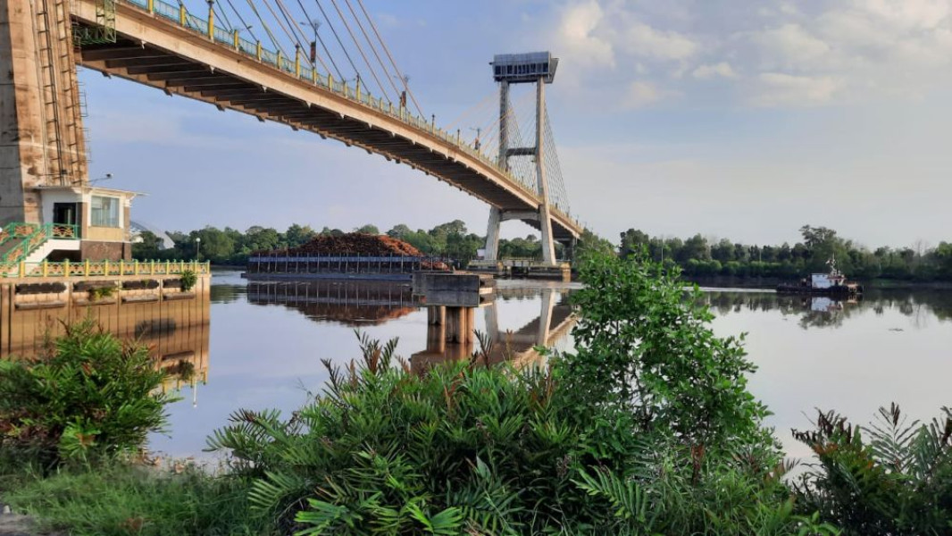 Dongkrak Kunjungan Wisatawan, Lift 73 Meter di Atas Jembatan Sultanah Latifah Siak Diresmikan