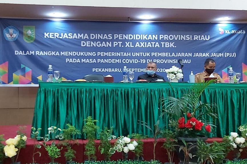 Riau Kembali Terima Bantuan 60.000 Kartu Perdana untuk Pelajar